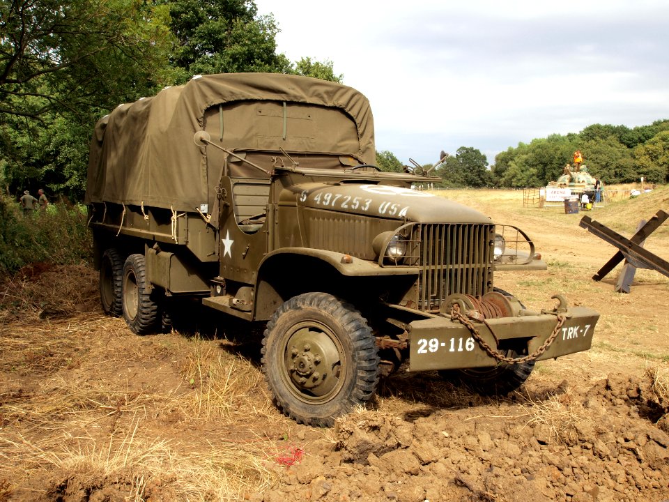 GMC CCKW-353 Truck, 2.5-ton, 6x6, Cargo w-Winch, USA 497253 S pic3