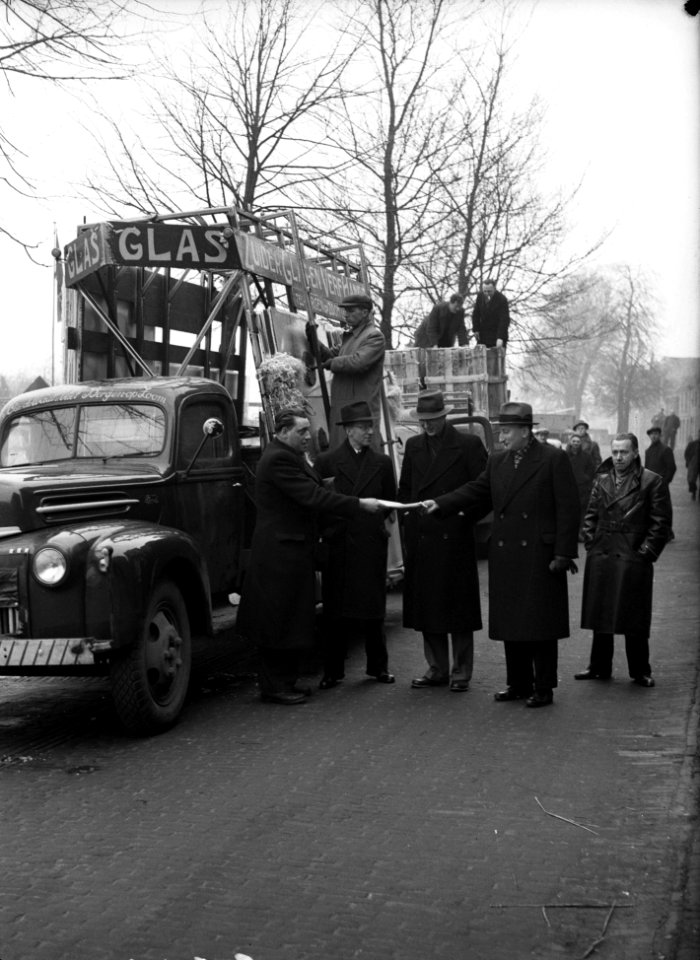 Glasschade in Muiden, Bestanddeelnr 902-0100