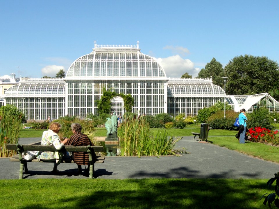 Glasshouses of Kaisaniemi Botanical Garden - DSC03576