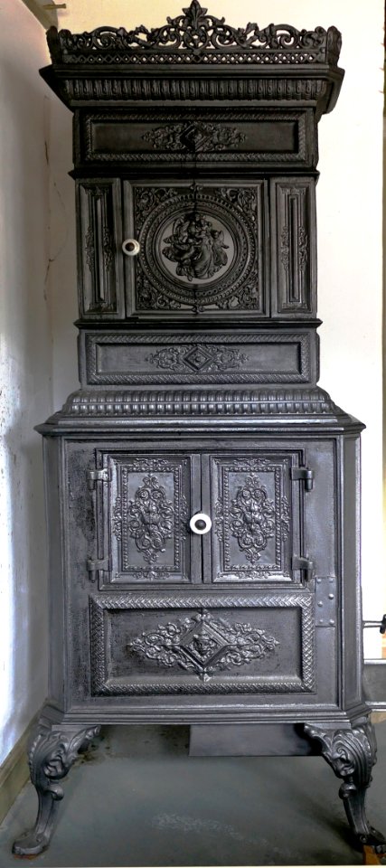 Glud Museum Badensminde H11a Ofen