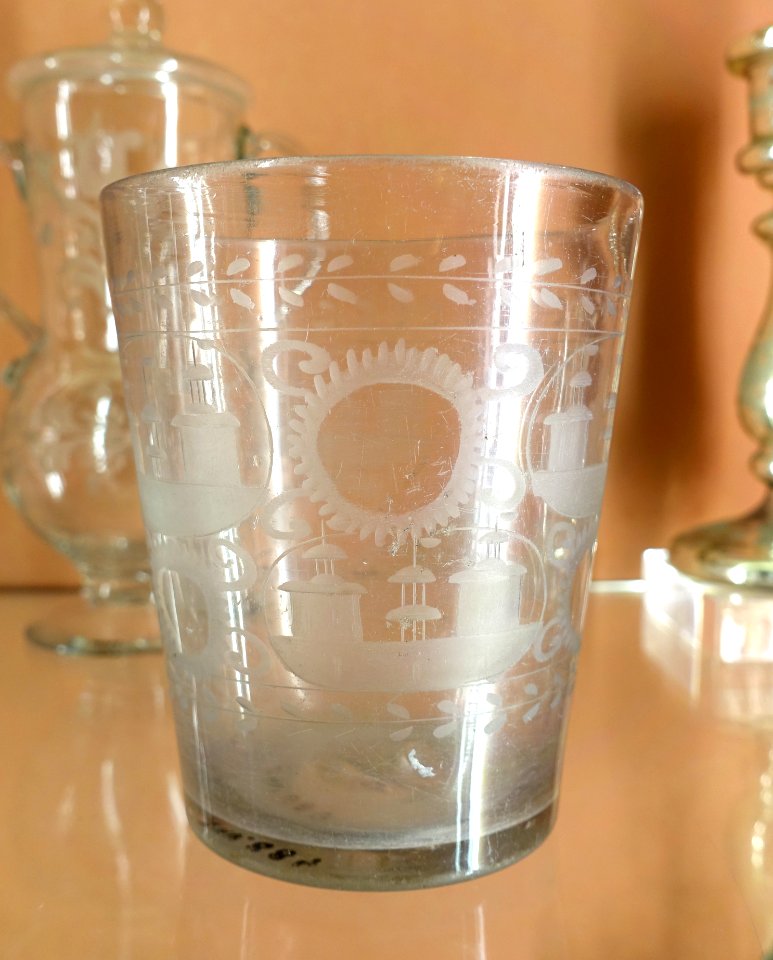 Glassware, unidentified, Period 1, 1727-1770 AD - Museo Nacional de Artes Decorativas - Madrid, Spain - DSC08257
