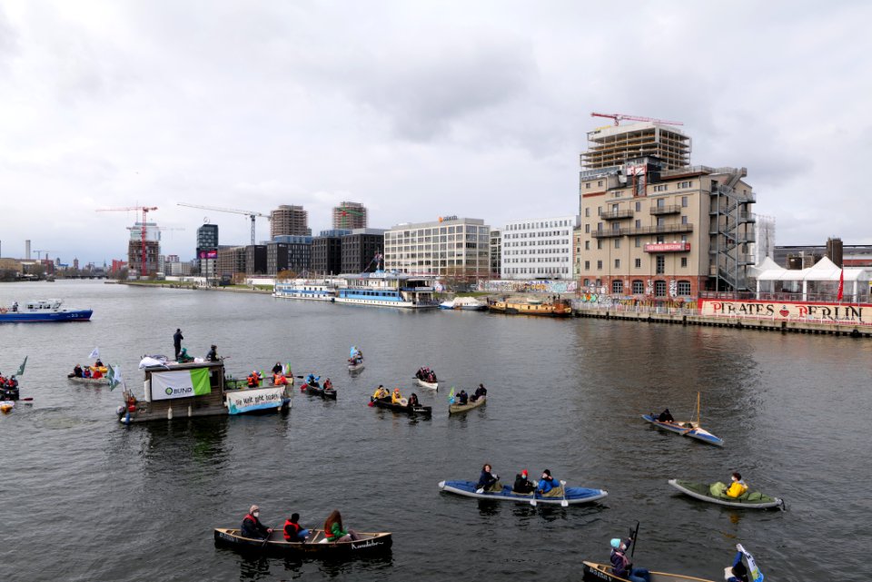 Global Climate Strike Berlin boat demonstration 2021-03-19 10