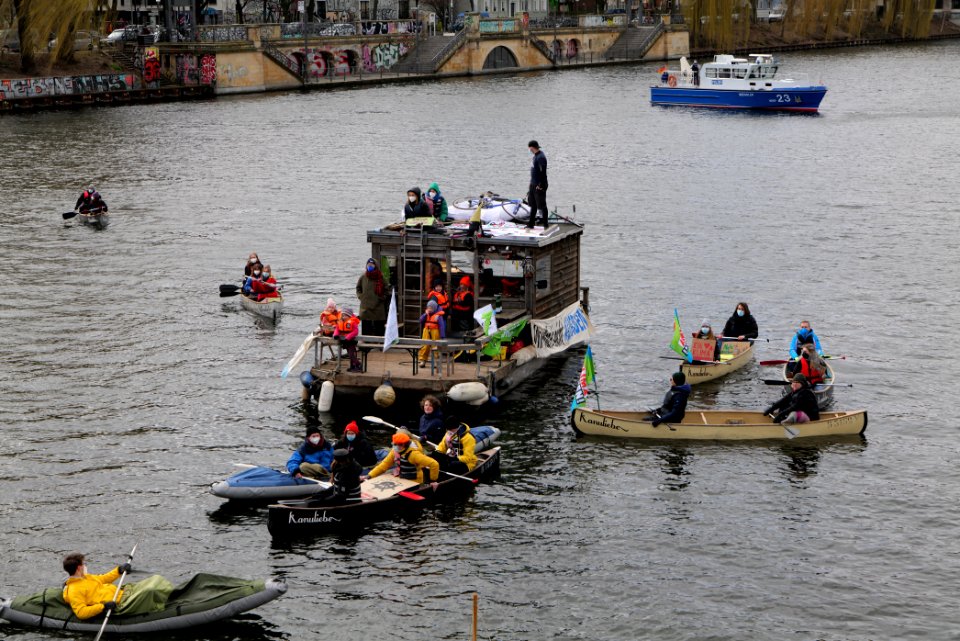 Global Climate Strike Berlin boat demonstration 2021-03-19 17