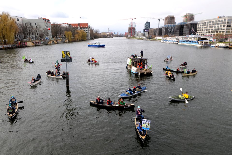 Global Climate Strike Berlin boat demonstration 2021-03-19 14