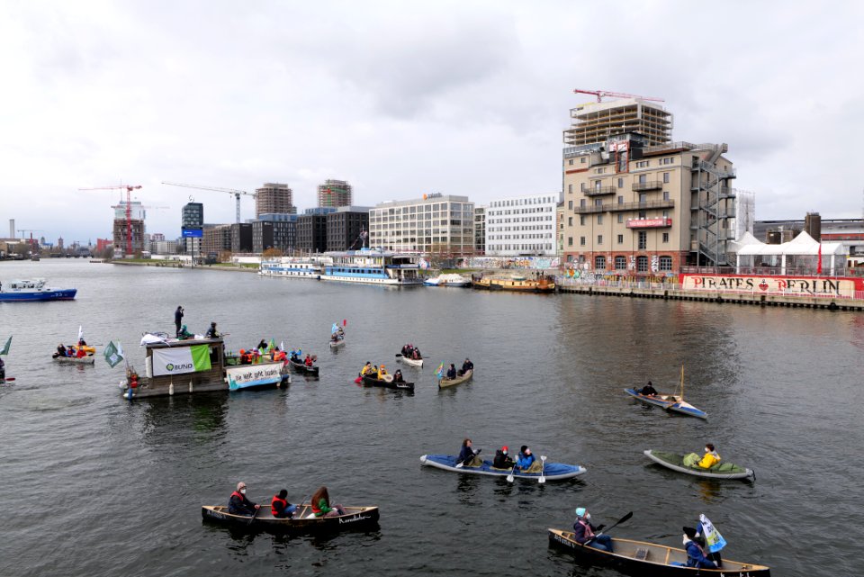 Global Climate Strike Berlin boat demonstration 2021-03-19 11