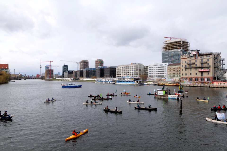 Global Climate Strike Berlin boat demonstration 2021-03-19 04