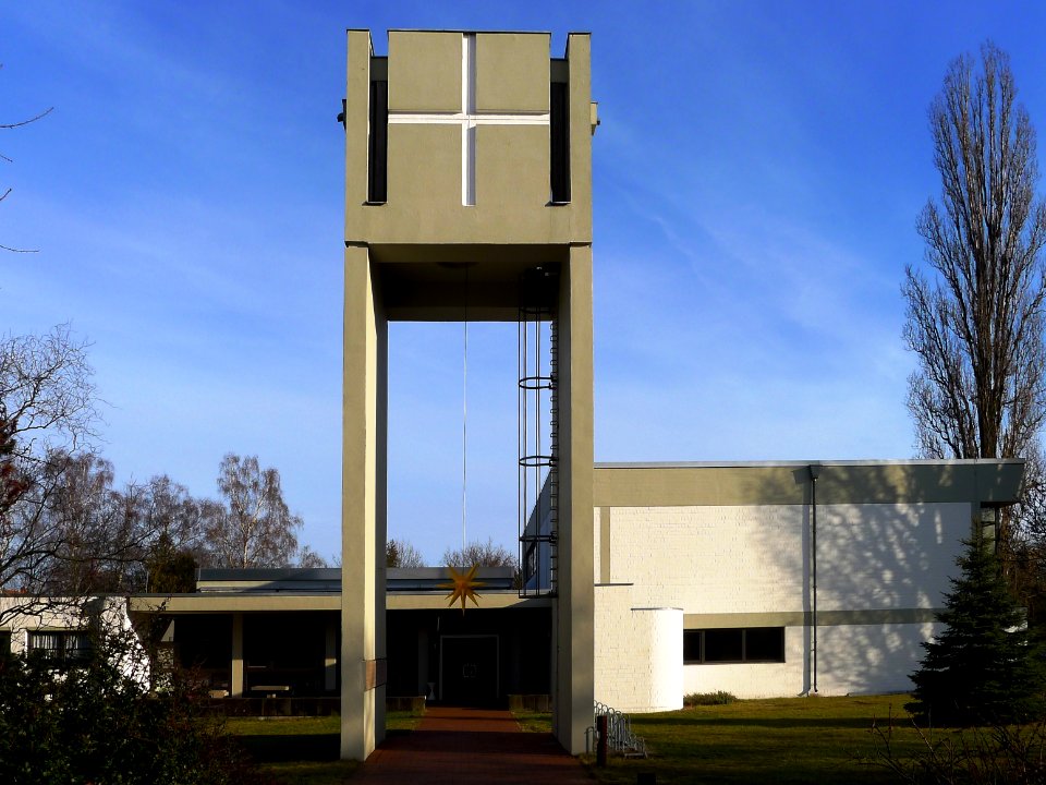 Gnade-Christi-Kirche (Berlin-Borsigwalde) Campanile