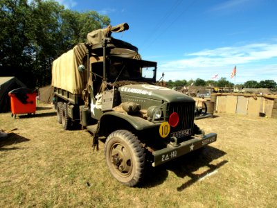 GMC CCKW-353 Truck, 2.5-ton, 6x6, Cargo, USA 4260546-S pic1 photo