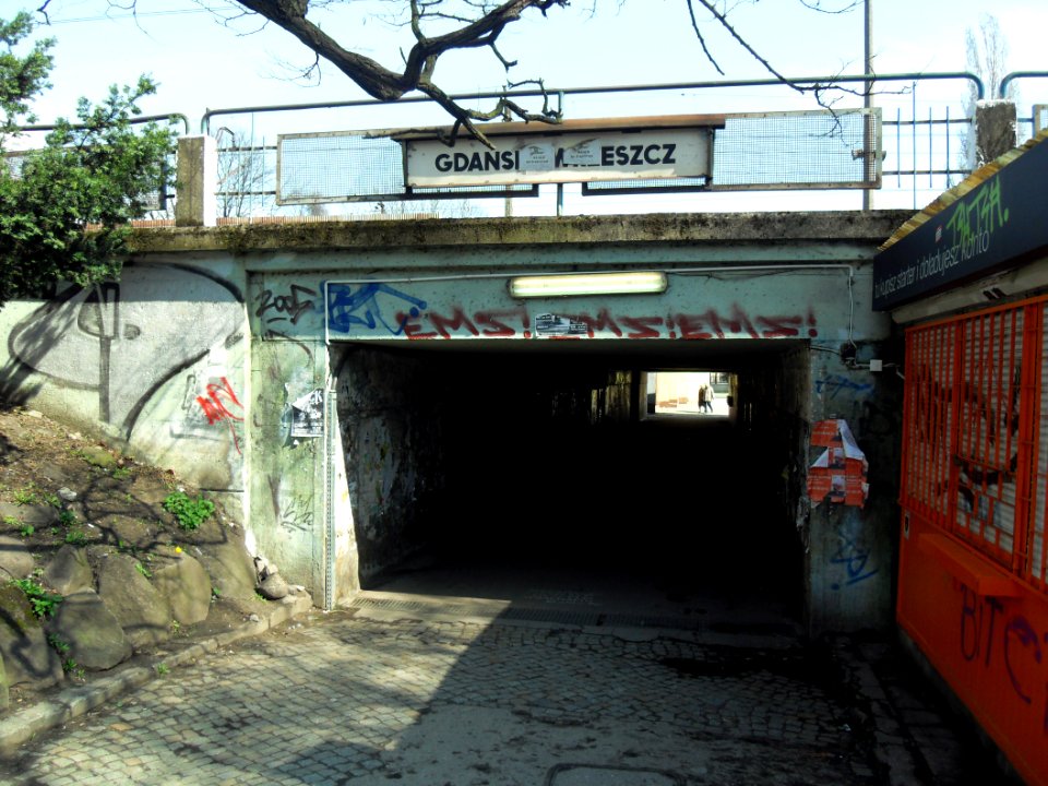 Gdańsk Wrzeszcz tunel pod torami (od ulicy Dmowskiego)
