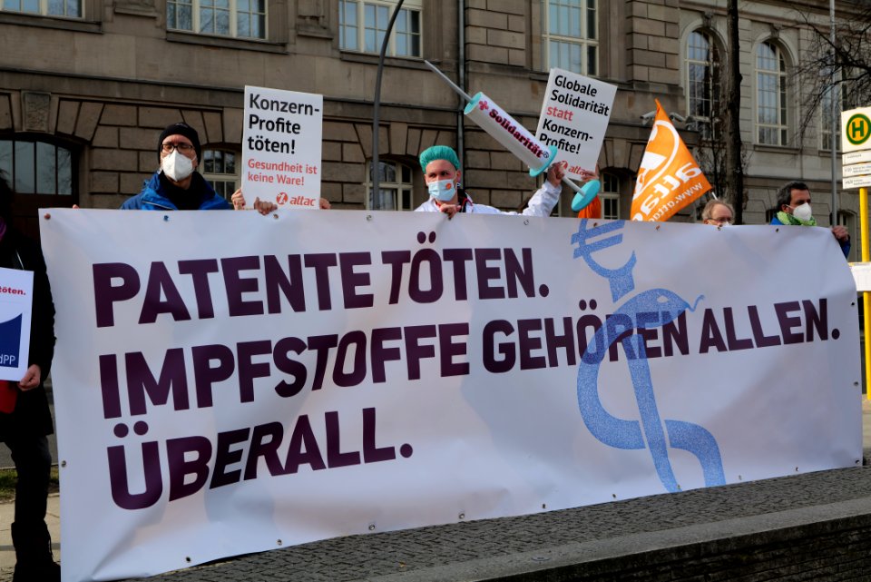 GebtDiePatenteFrei protest Berlin 2021-03-10 12