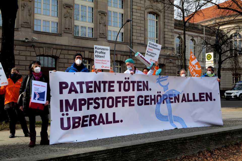 GebtDiePatenteFrei protest Berlin 2021-03-10 08