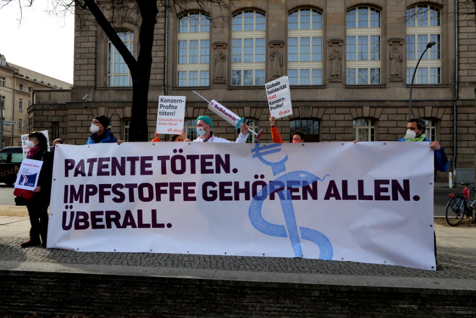 GebtDiePatenteFrei protest Berlin 2021-03-10 05