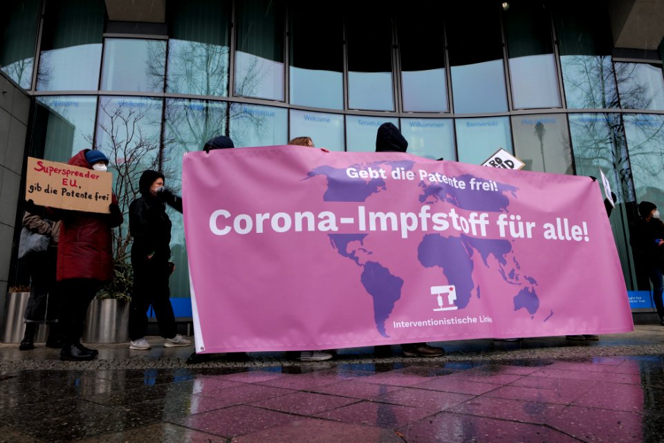 GebtDiePatenteFrei protest Berlin 2021-01-23 01