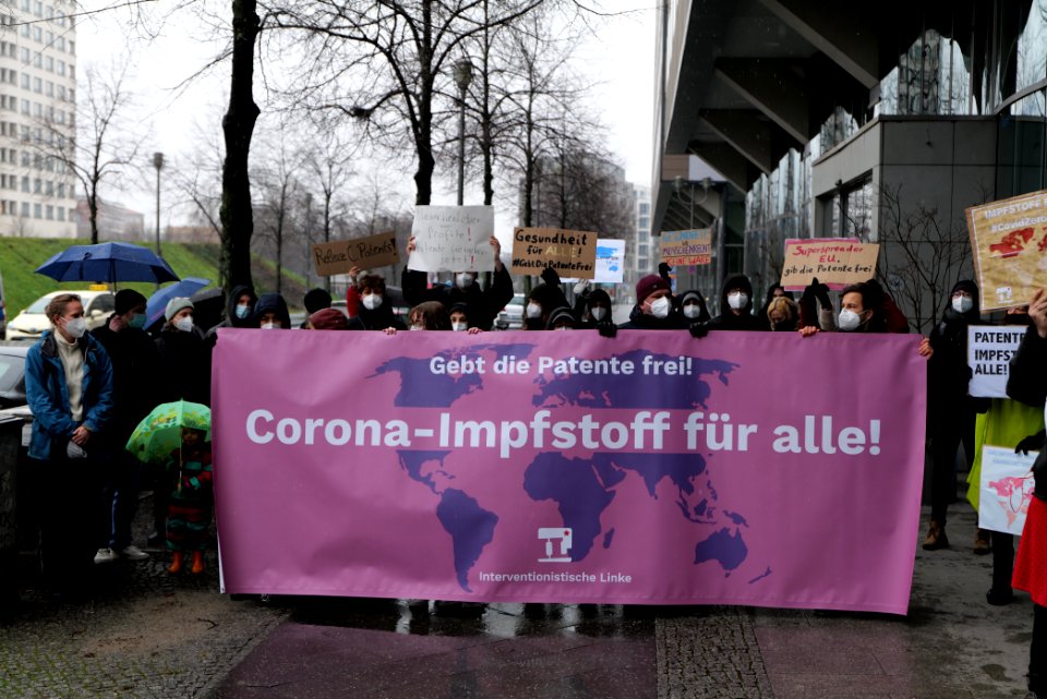 GebtDiePatenteFrei protest Berlin 2021-01-23 36
