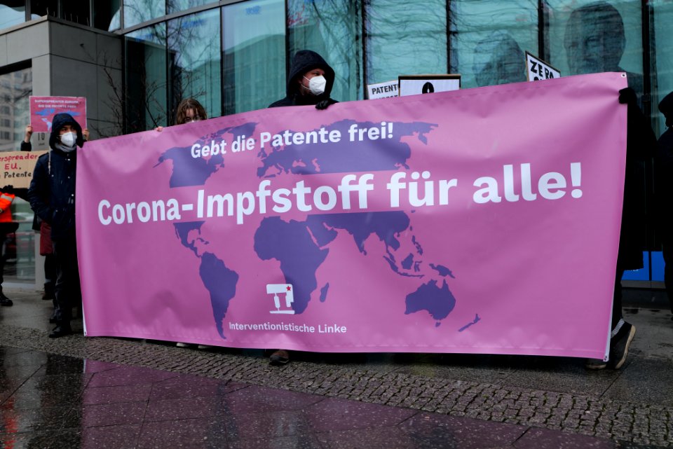 GebtDiePatenteFrei protest Berlin 2021-01-23 08