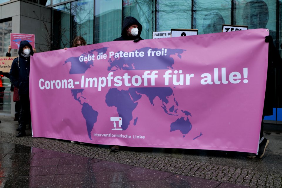 GebtDiePatenteFrei protest Berlin 2021-01-23 09