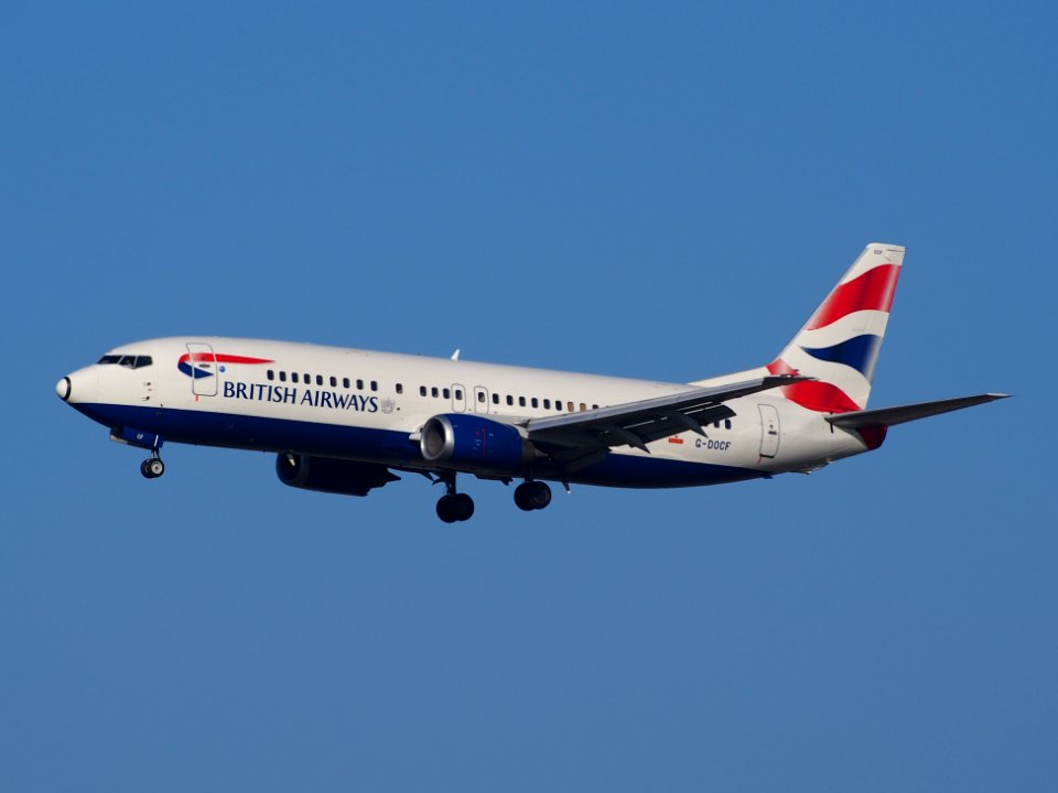 G-DOCF British Airways Boeing 737-436, landing at Schiphol (AMS - EHAM), Netherlands, pic2