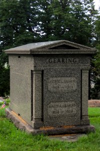 Gearing Vault, South Side Cemetery, 2019-07-08