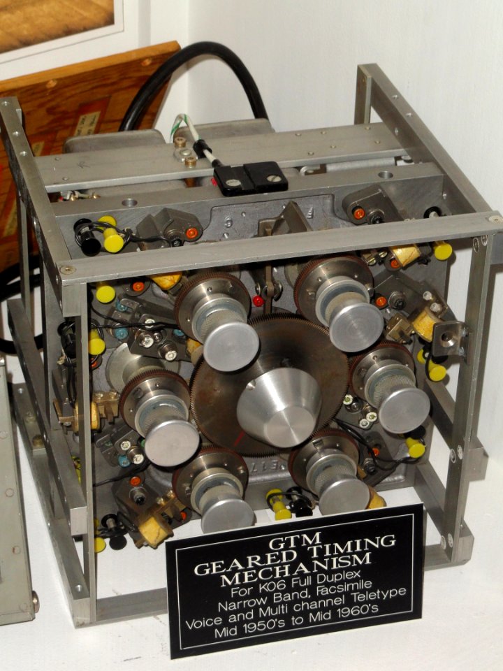 Geared Timing Mechanism (GTM) for KO6 full duplex narrow band fax, voice, teletype, mid 1950s to mid 1960s - National Cryptologic Museum - DSC08000