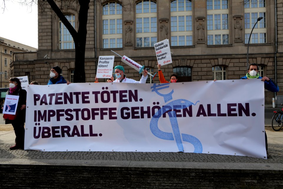 GebtDiePatenteFrei protest Berlin 2021-03-10 07