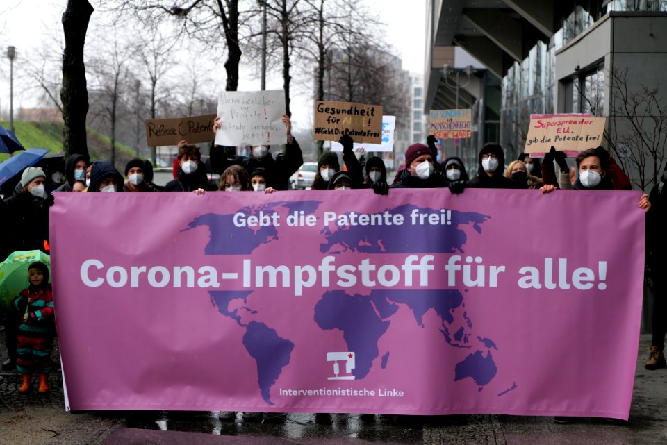 GebtDiePatenteFrei protest Berlin 2021-01-23 39