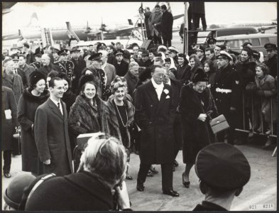 Gebeurtenissen rond de ontvangst van het verloofde paar Irene en Carel Hugo in N, Bestanddeelnr 021-0218