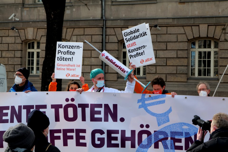GebtDiePatenteFrei protest Berlin 2021-03-10 23