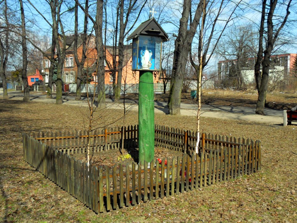 Gdańsk Orunia plac Oruński (kapliczka)