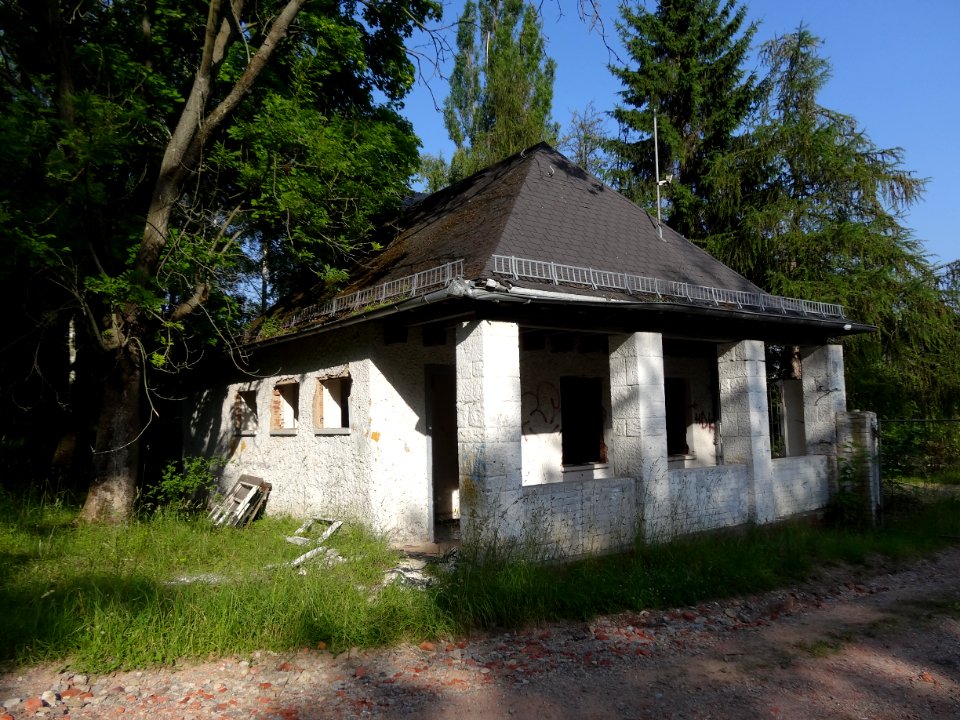 Gebäude in Lützendorf, Weimar 1