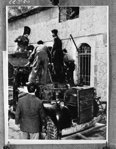 Geblindeerde autobussen in Palestina, Bestanddeelnr 902-5455