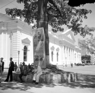 Gebouw in Caracas in Venezuela, Bestanddeelnr 252-8441