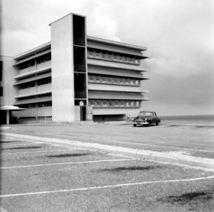 Gebouw, waarschijnlijk in Willemstad, Bestanddeelnr 252-3299