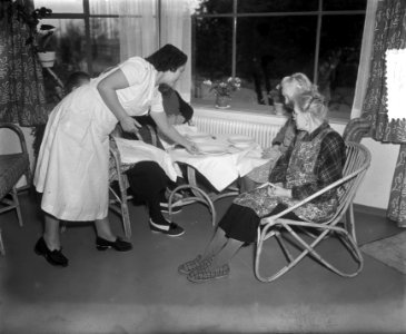 Gebouw en Internationaal Tehuis voor Ouderen van Dagen Huis en Haard te Arnhem, Bestanddeelnr 905-5036