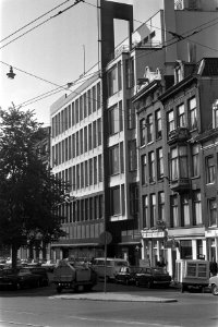 Gebouw Arbeiderspers ( Het Vrije Volk ), Hekelveld zal worden gesloopt voor hote, Bestanddeelnr 924-9170