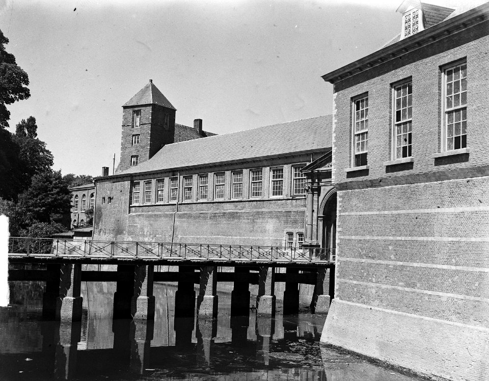 Gebouw KMA te Breda, Bestanddeelnr 903-4881