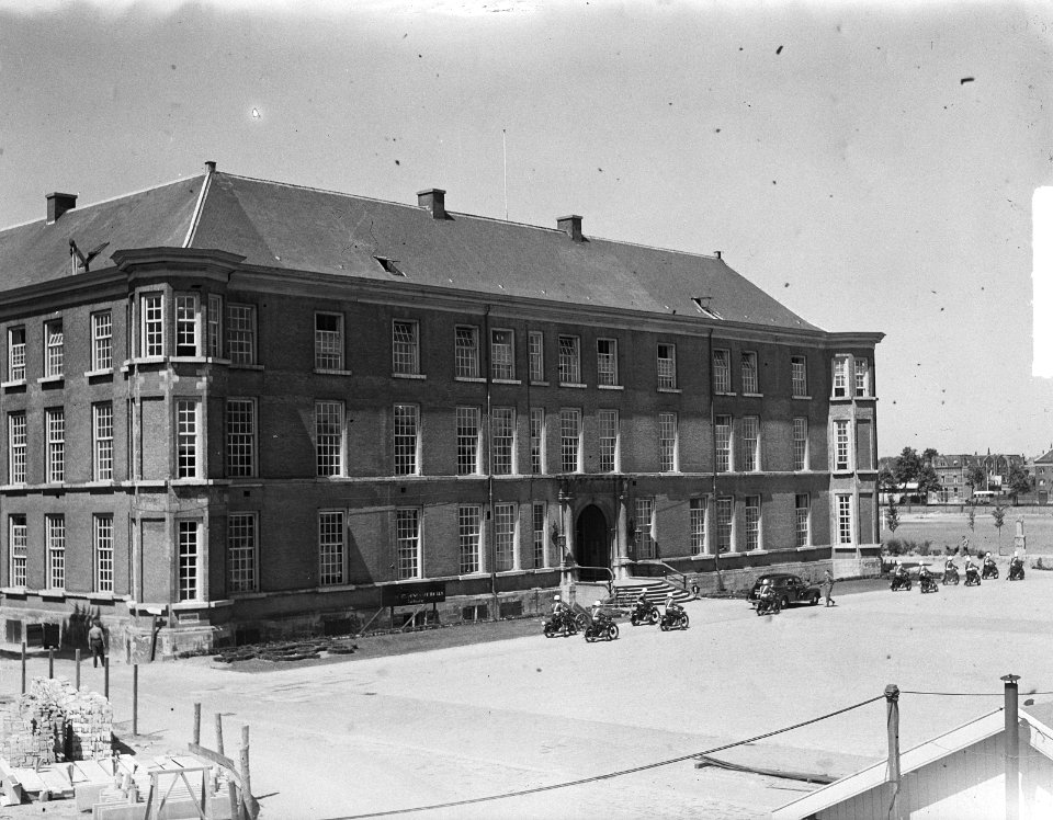 Gebouw KMA te Breda, Bestanddeelnr 903-4879