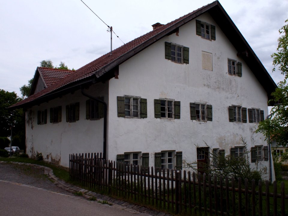 Gebathhang 10