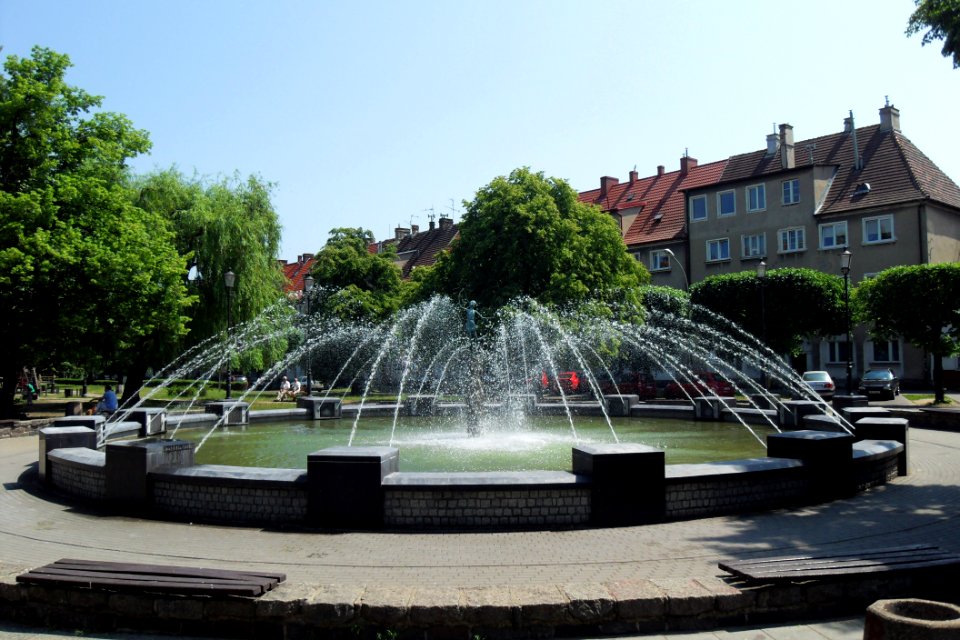 Gdańsk plac Wybickiego – fontanna (3)