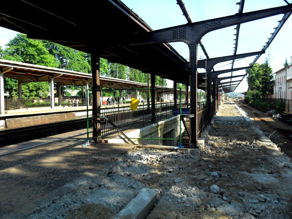 Gdańsk Oliwa – remont peronu dalekobieżnego (6)