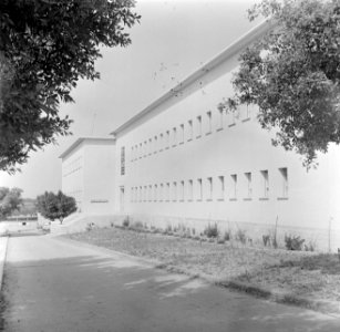 Gebouw van het Weizmann institute of science te Rehovot, Bestanddeelnr 255-1588