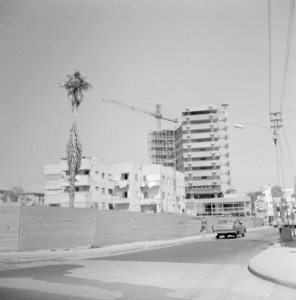 Gebouw in aanbouw, Bestanddeelnr 255-1703