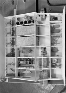Gebouwen, boerderijen, maquettes, interieur, Elderen van P, Rup, W, Bestanddeelnr 163-0207
