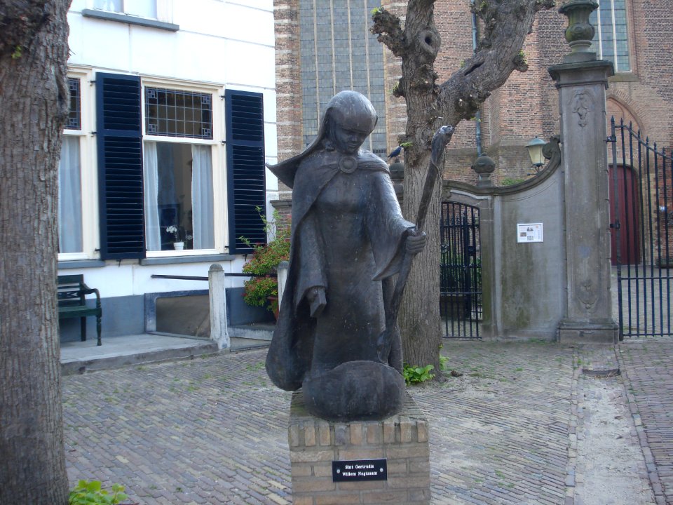 Geertruidenberg kunstwerk sint gertudis