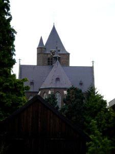 Geffen le chevêt de l'église Ste Marie Madeleine