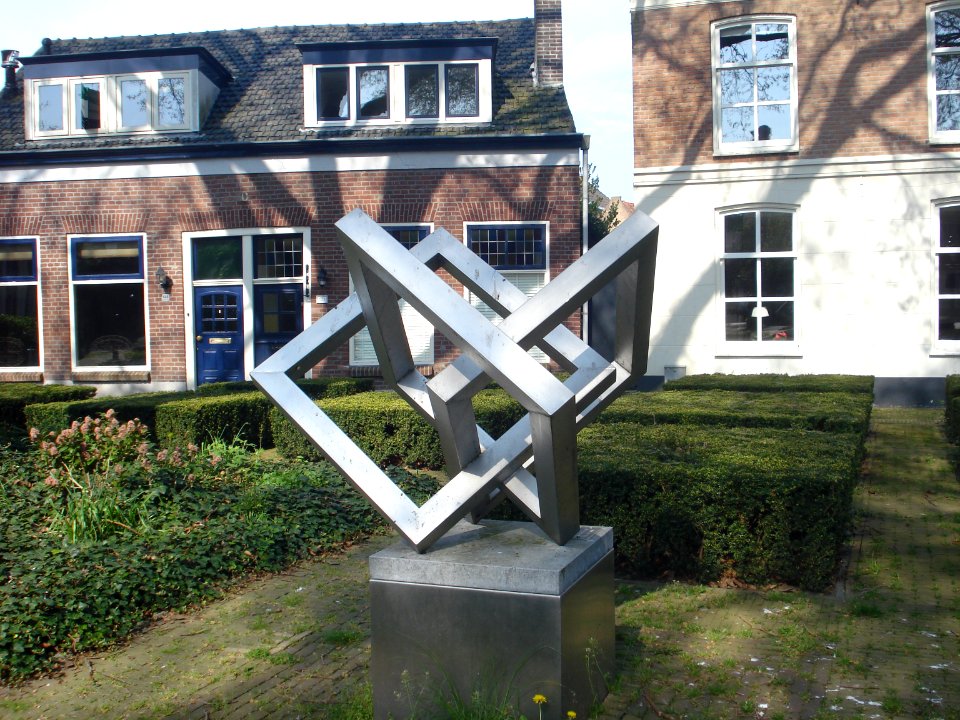 Geertruidenberg kunstwerk drie vierkanten