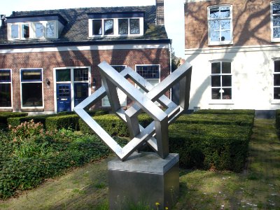 Geertruidenberg kunstwerk drie vierkanten