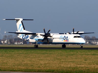 G-ECOM Flybe De Havilland Canada DHC-8-402Q Dash 8, landing on Schiphol, pic-2