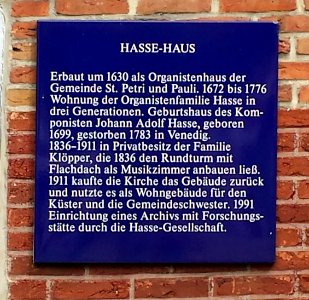Gedenktafel für Hasse (2) 2015-08-16