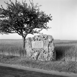 Gedenkteken aan de Kaiserstraße in Bad Mergentheim, hier trokken de Beierse troe, Bestanddeelnr 254-4509