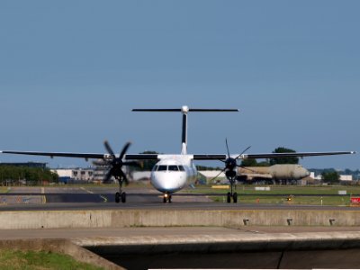 G-ECOD Flybe De Havilland Canada DHC-8-402Q Dash 8 pic5